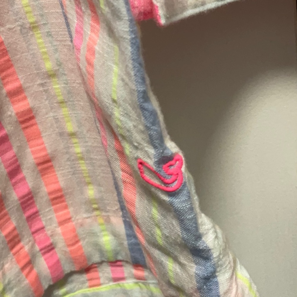 Vineyard Vines cover up - Picture 3 of 8